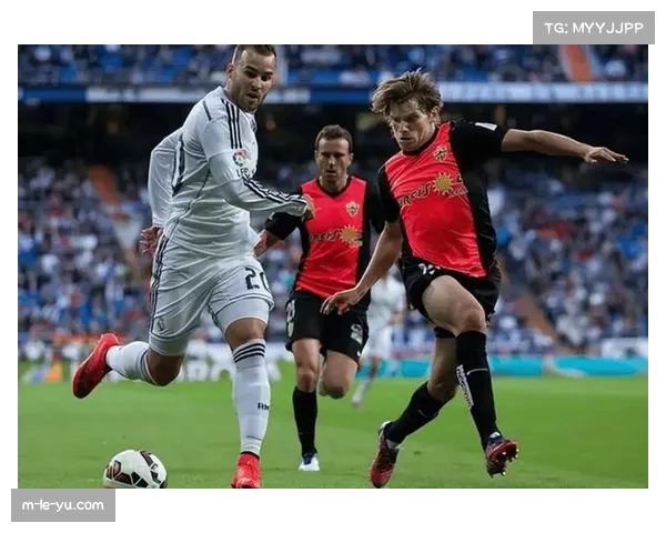 博尔顿战胜哈德斯菲尔德 2-1 英甲内战精彩上演